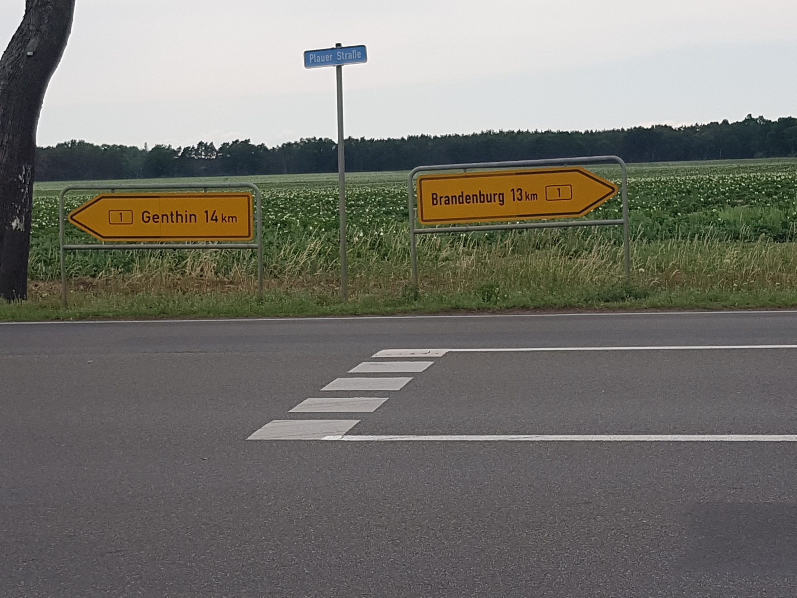 Die Mitte zwischen Genthin und Brandenburg